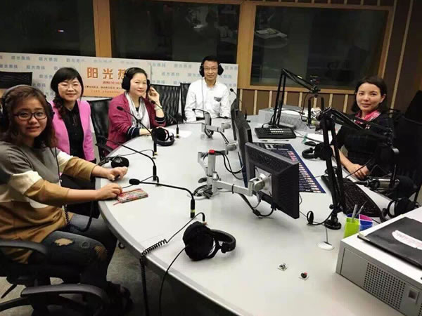 彭晓燕女士接受东莞广播电视台等主流媒体采访